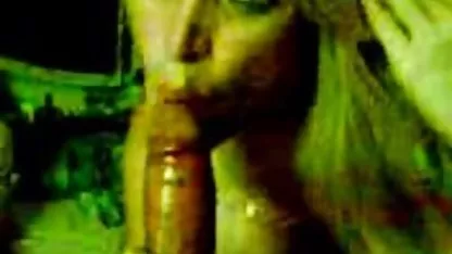 Hot russische saugt und fickt kostenlose pornos hd