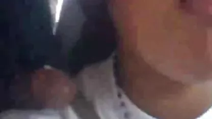 Sexy hübsche Frau, die langsam sexfime hd Fingern Ihre Muschi