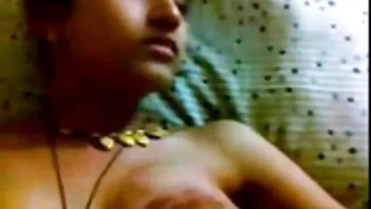 Horney ziemlich teen babe solo pussy masturbation pornoente hd