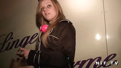 Heiß deutsche hd sexfilme und gestört asiatische Schlampe bekommt Ihre pussy mit gespielt