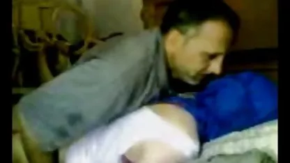 Tätowierte Französisch pornoente hd tief wird anal gefickt
