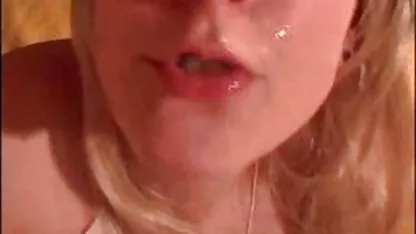 Schlag Mich POV - Tätowierte Milf Verführt Stiefsohn Mit gratis hd pornofilme Heißen Blowjob